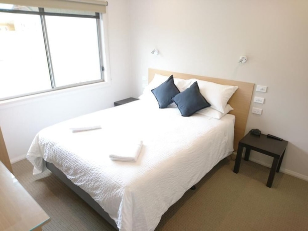 Imagen de la habitación del Hotel Silver Sands Tourist Park. Foto 6