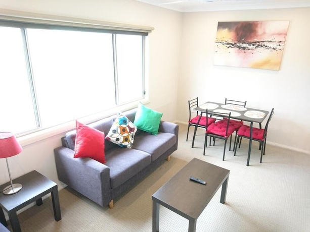 Imagen de la habitación del Hotel Silver Sands Tourist Park. Foto 9