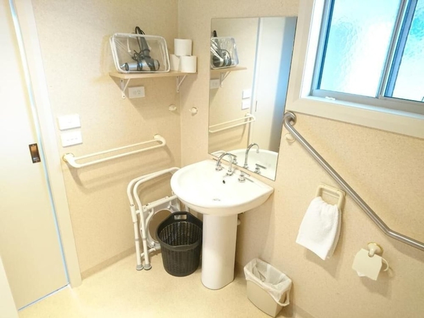 Imagen de la habitación del Hotel Silver Sands Tourist Park. Foto 11