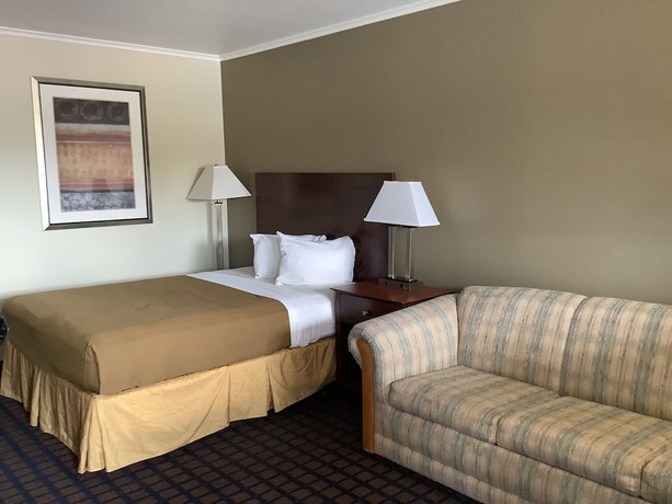 Imagen de la habitación del Hotel Silver Spur Vintage Inn and Suites. Foto 9