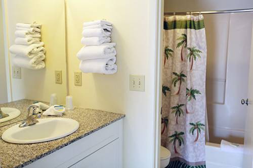 Imagen de la habitación del Hotel Silver Surf Gulf Beach Resort. Foto 5