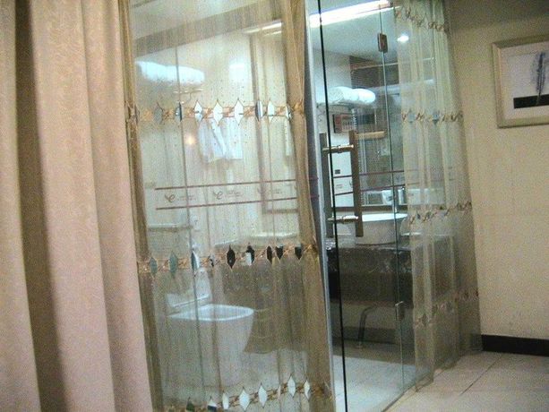 Imagen de la habitación del Hotel Silver, Zhuhai. Foto 11