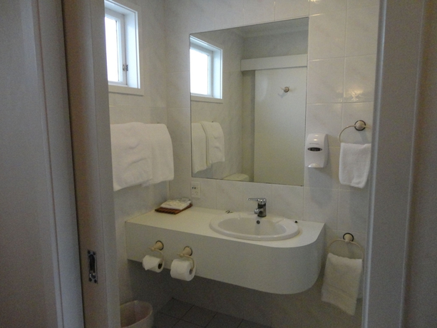 Imagen de la habitación del Hotel SilverOaks Geyserland. Foto 12