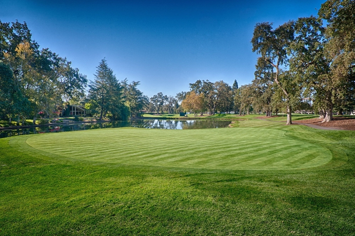 Imagen de los exteriores del Hotel Silverado Resort and Spa. Foto 8