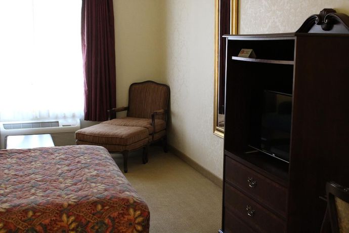 Imagen de la habitación del Hotel Silverland Inn And Suites. Foto 13