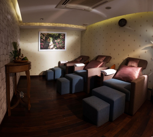 Imagen de la piscina del Hotel Silverland Jolie. Foto 12