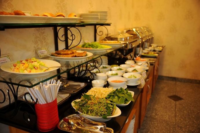 Imagen del bar/restaurante del Hotel Silverland Yen. Foto 5