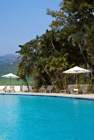 Imagen de la piscina del Hotel Silvermine Beach Resort. Foto 10