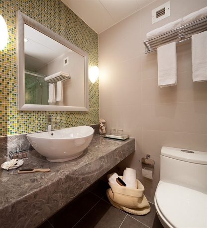 Imagen de la habitación del Hotel Silvermine Beach Resort. Foto 4