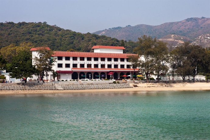 Imagen de los exteriores del Hotel Silvermine Beach Resort. Foto 6