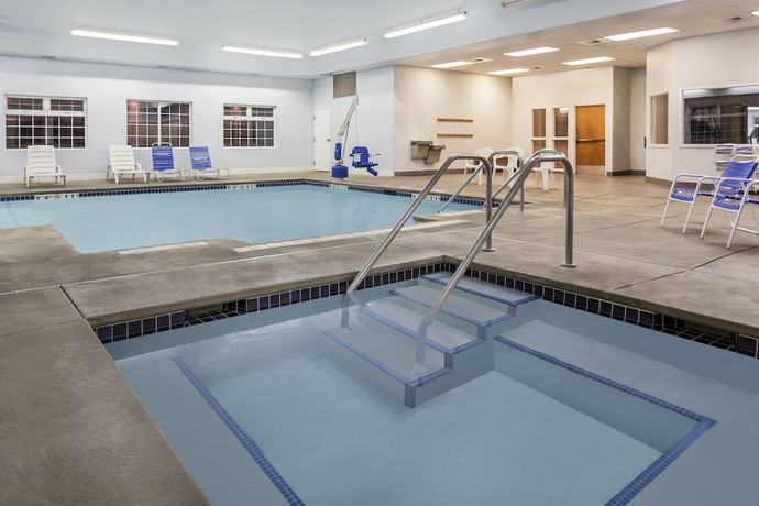Imagen de la piscina del Hotel Silverstone Inn And Suites Spokane Valley. Foto 20