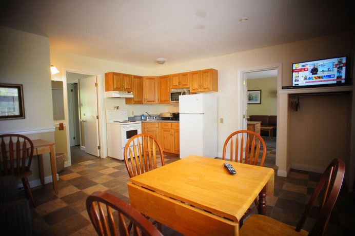 Imagen de la habitación del Hotel Silverwood Inn and Suites. Foto 15