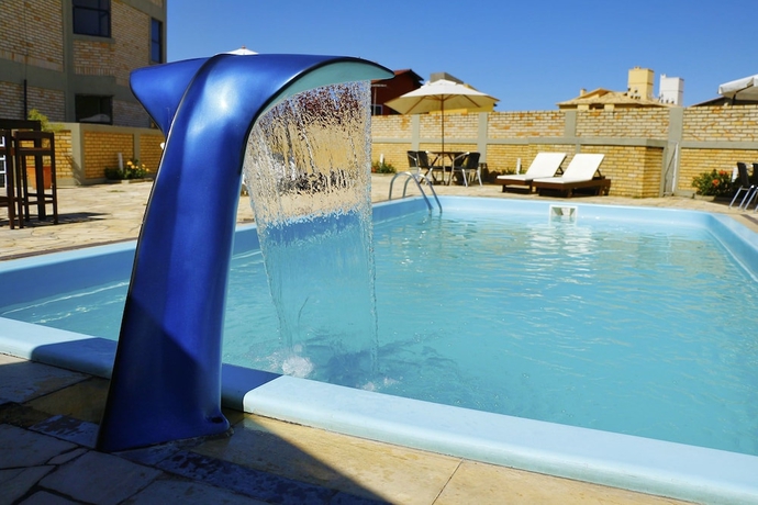 Imagen de la piscina del Hotel Silvestre Praia. Foto 17