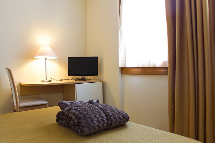 Imagen de la habitación del Hotel Silvestro. Foto 7