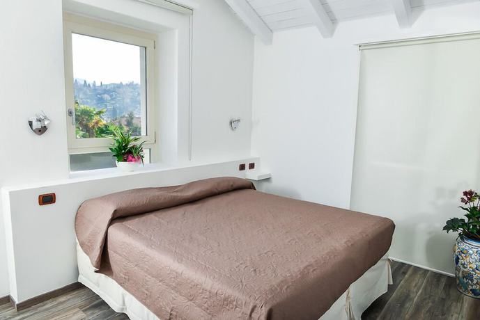 Imagen de la habitación del Hotel Silvio. Foto 13