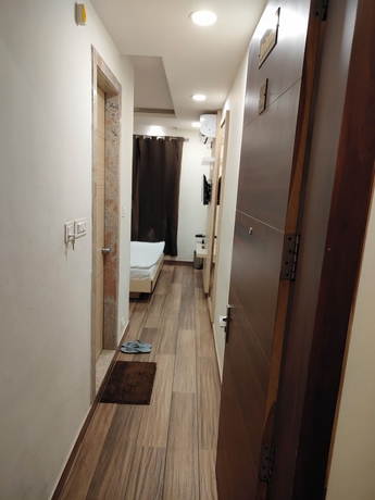 Imagen de la habitación del Hotel Silvora Inn - Bhopal. Foto 7