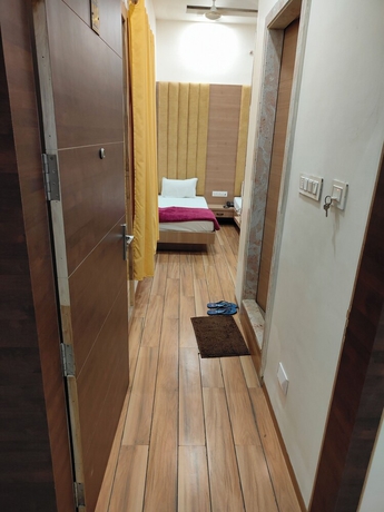 Imagen de la habitación del Hotel Silvora Inn - Bhopal. Foto 12