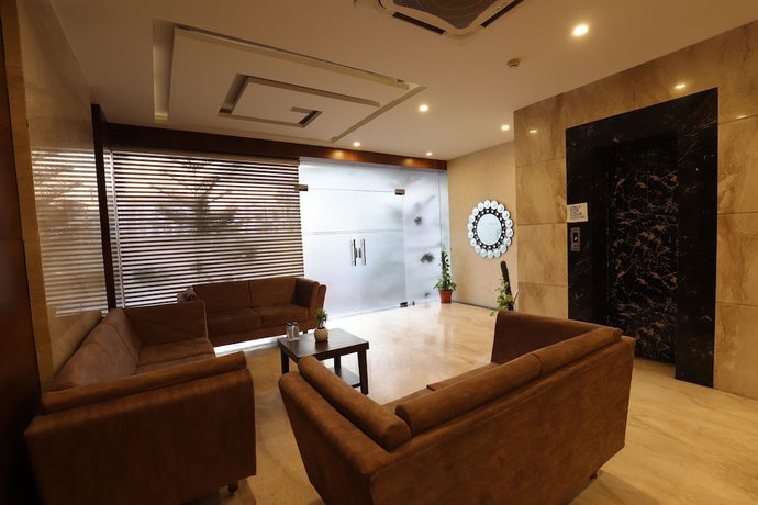 Imagen de los interiores del Hotel Silvotel. Foto 15