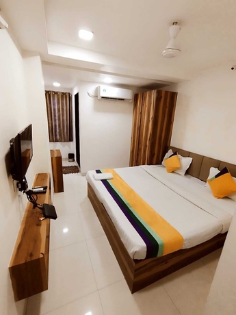 Imagen de la habitación del Hotel Silvotel Stays. Foto 1