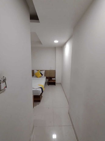 Imagen de la habitación del Hotel Silvotel Stays. Foto 7