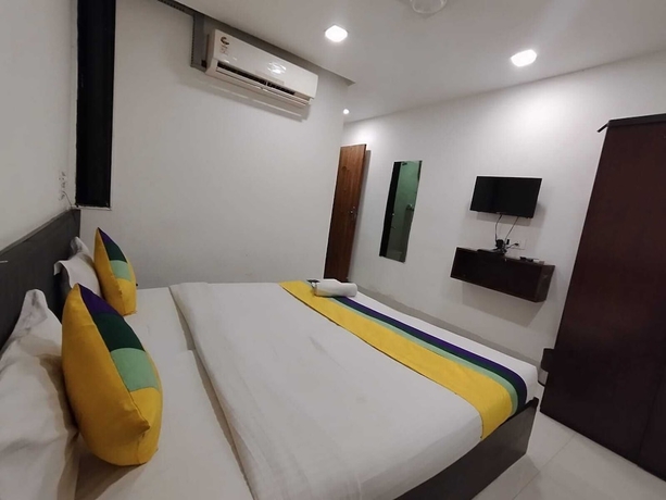 Imagen de la habitación del Hotel Silvotel Stays. Foto 12