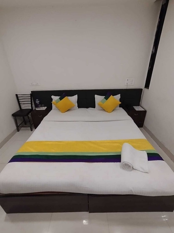 Imagen de la habitación del Hotel Silvotel Stays. Foto 14