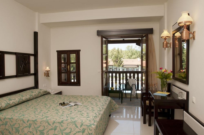 Imagen general del Hotel Simantro Resort. Foto 15