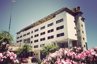 Imagen general del Hotel Simba. Foto 1