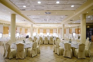 Imagen del bar/restaurante del Hotel Simba. Foto 3