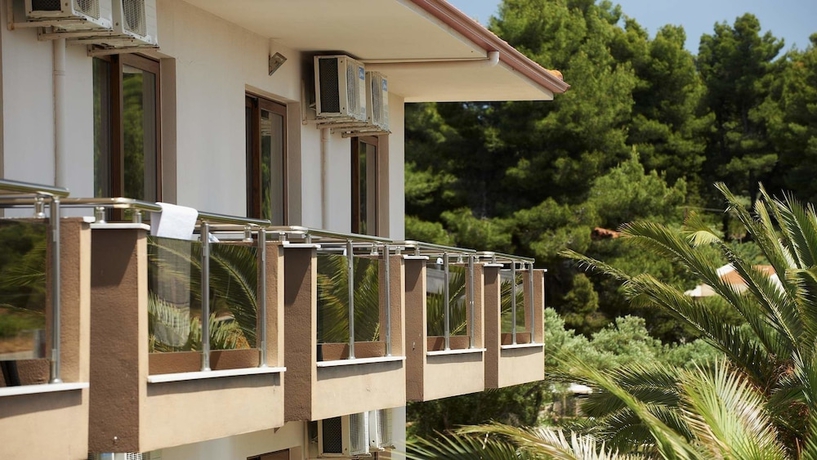 Imagen de la habitación del Hotel Simeon, Metamorfosi. Foto 8