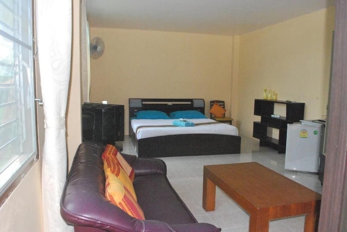Imagen de la habitación del Hotel Similan. Foto 2