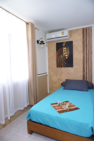 Imagen de la habitación del Hotel Similan. Foto 7