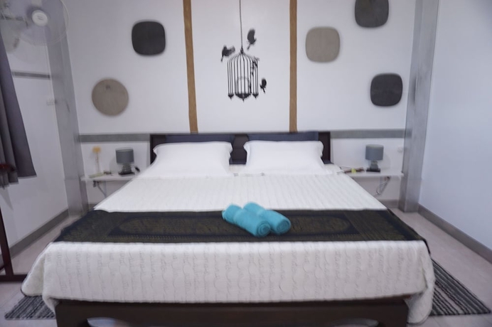 Imagen de la habitación del Hotel Similan. Foto 8