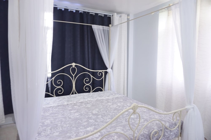 Imagen de la habitación del Hotel Similan. Foto 11