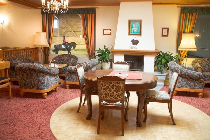 Imagen de los interiores del Hotel Simmenhof. Foto 16