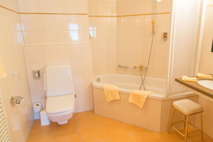 Imagen de la habitación del Hotel Simmenhof. Foto 14