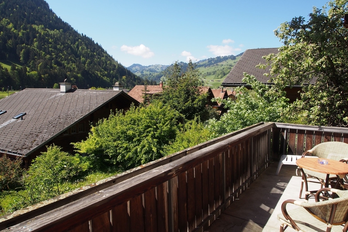 Imagen de la habitación del Hotel Simmental. Foto 16