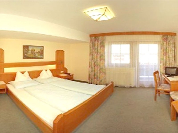 Imagen general del Hotel Simmerlwirt. Foto 8