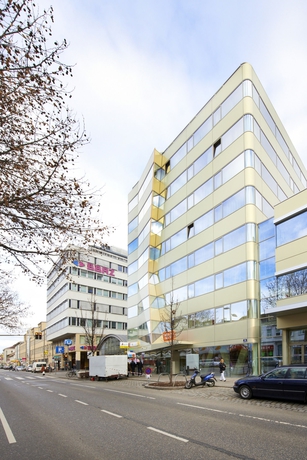 Imagen general del Hotel Simm’s – The Cityhotel Next To Metro U3. Foto 2