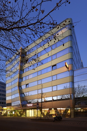 Imagen general del Hotel Simm’s – The Cityhotel Next To Metro U3. Foto 4