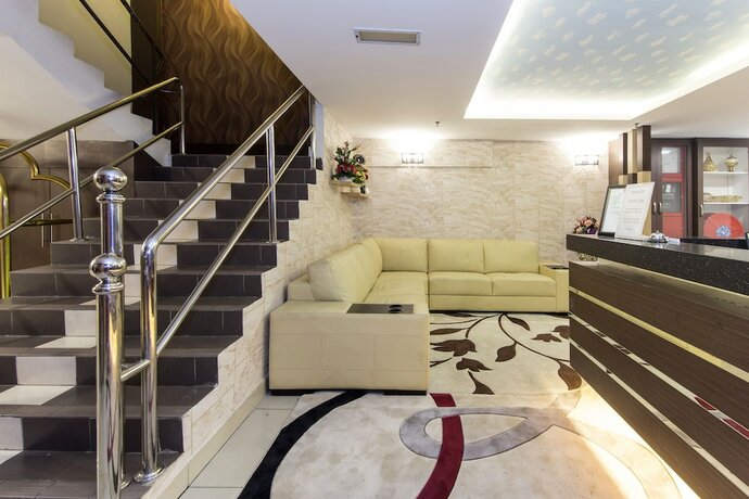 Imagen general del Hotel Simms Grand Inn. Foto 5