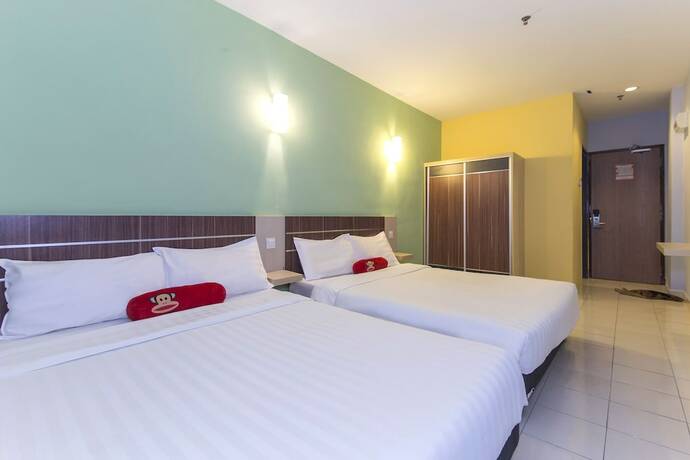 Imagen de la habitación del Hotel Simms Grand Inn. Foto 17