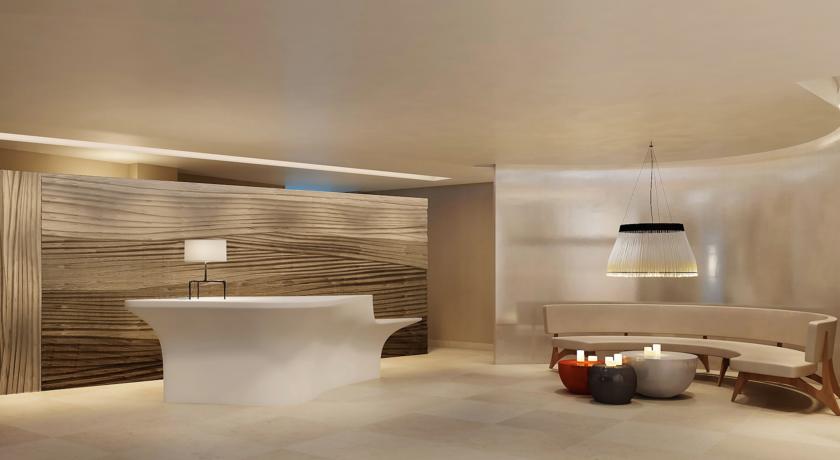 Imagen de los interiores del Hotel Simon, Fort de France. Foto 4