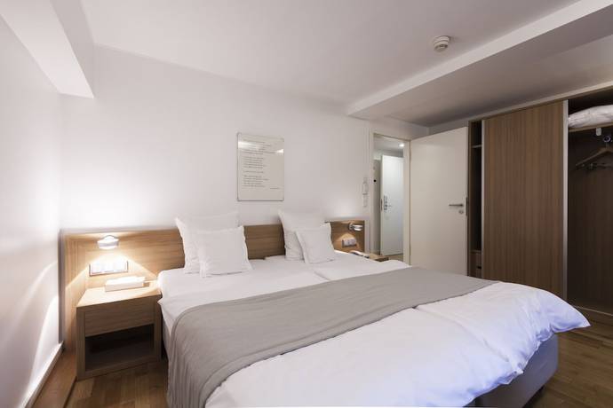 Imagen de la habitación del Hotel Simoncini. Foto 11