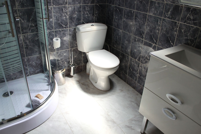 Imagen de la habitación del Hotel Simone Cannes Centre. Foto 10