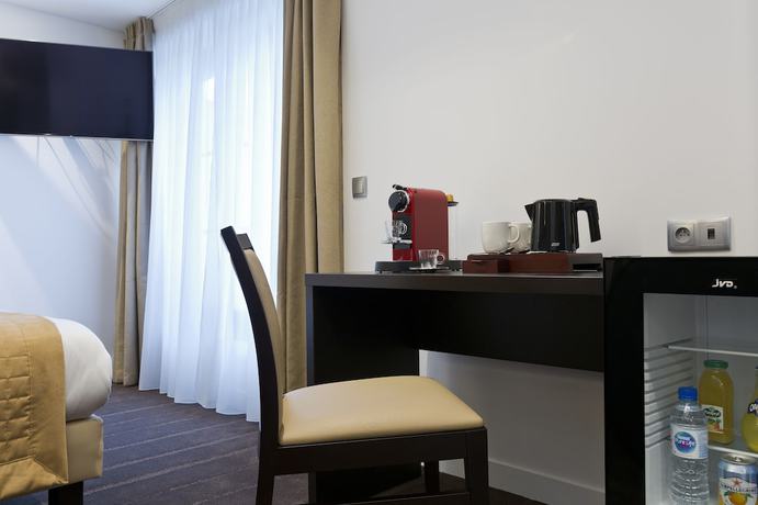 Imagen de la habitación del Hotel Simon's Boutique. Foto 13