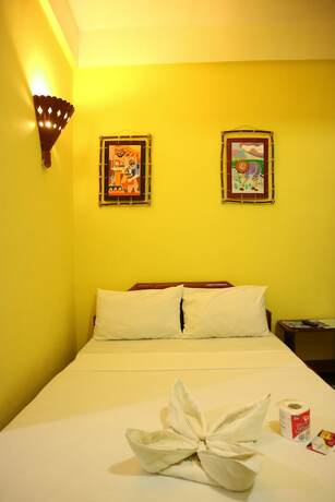 Imagen general del Hotel Simon's Heritage Resort. Foto 4