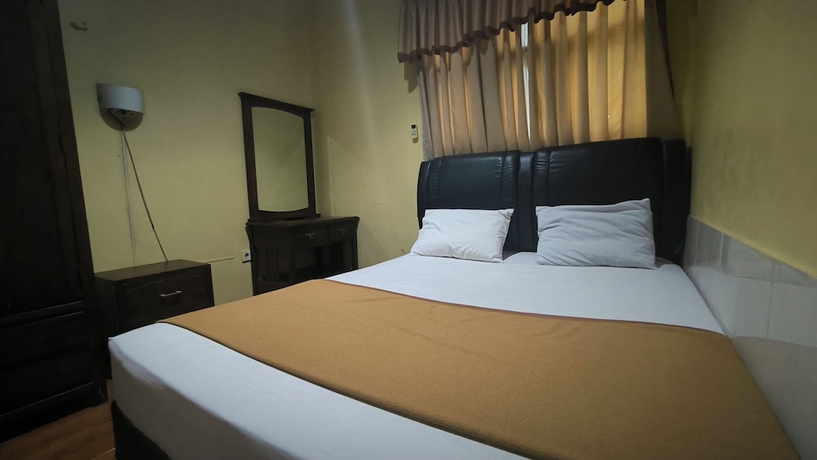 Imagen de la habitación del Hotel Simpang Lima Semarang. Foto 12