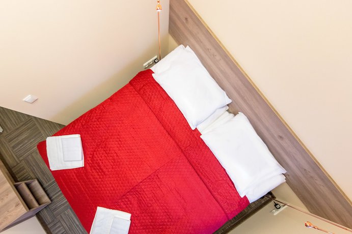 Imagen de la habitación del Hotel Simple Plus. Foto 6