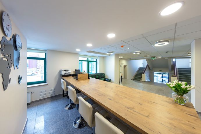 Imagen de los interiores del Hotel Simple Plus. Foto 17